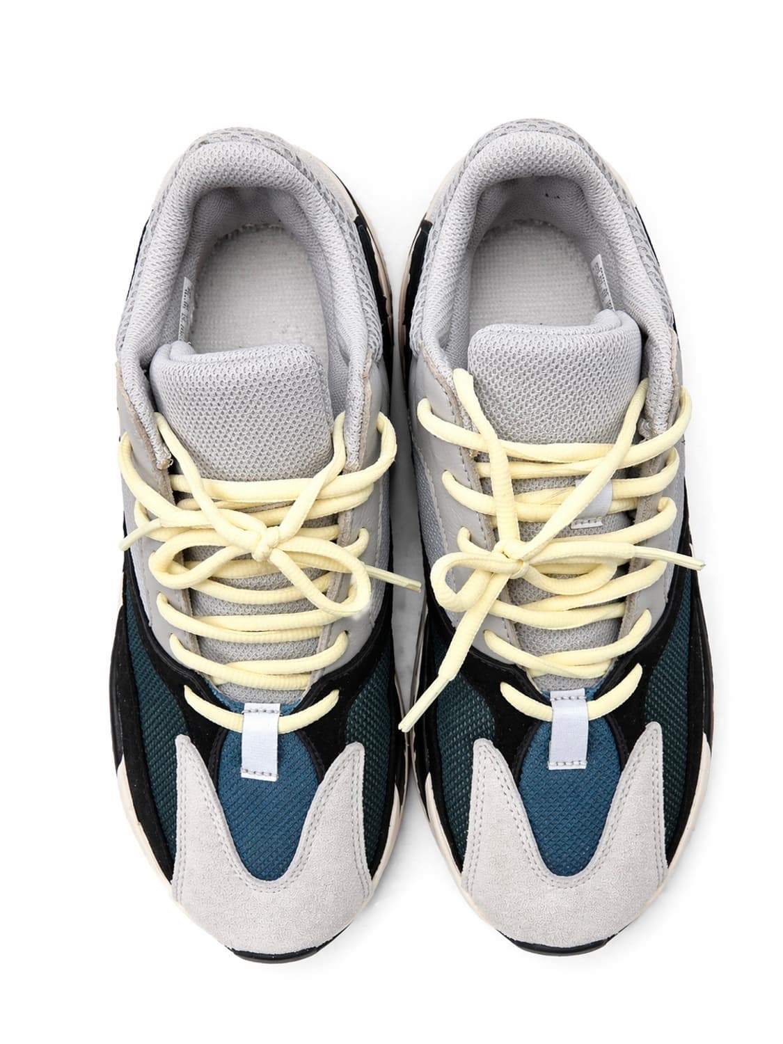 아디다스 이지부스트 700 웨이브러너 270 상품이미지1