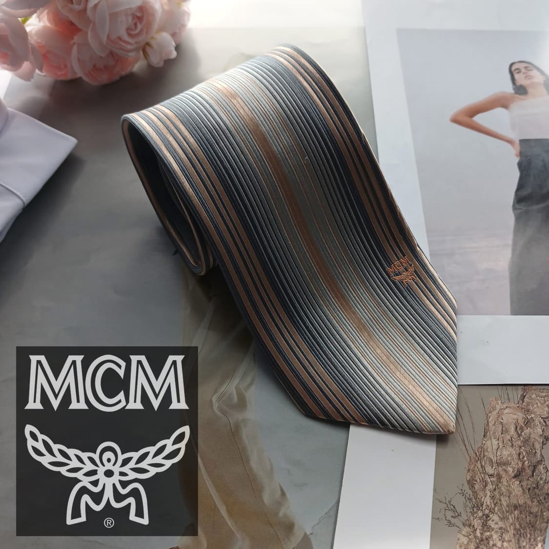 MCM 실크 그레이&골드 스트라이프 넥타이 8.7cm A등급 A18415 상품이미지1