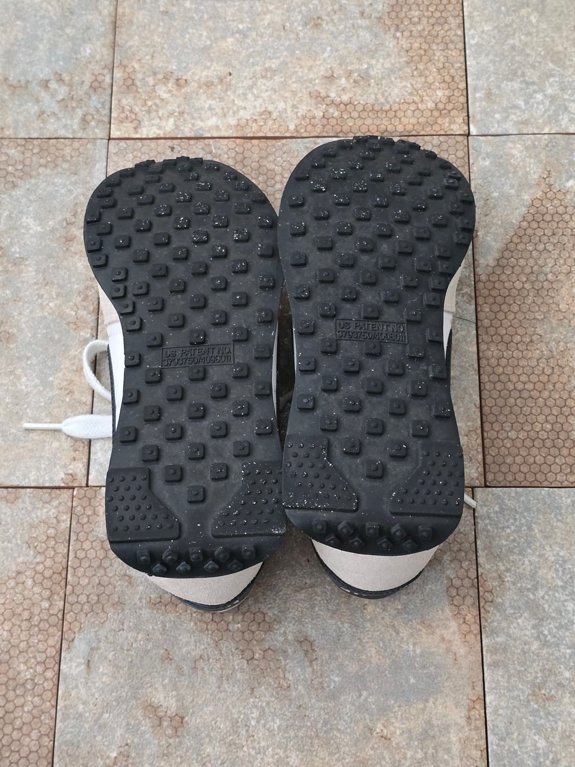 (235)나이키 와플 트레이너 2 흰검  상품이미지9