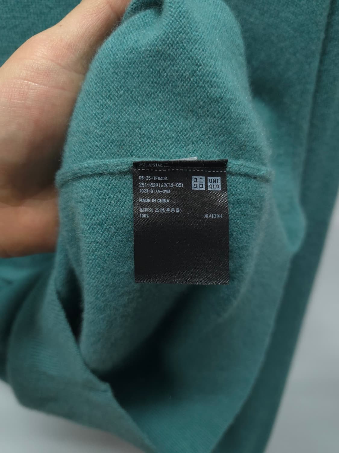 유니클로 여성 캐시미어 100% 크루넥 니트 (민트그린/M) 상품이미지6