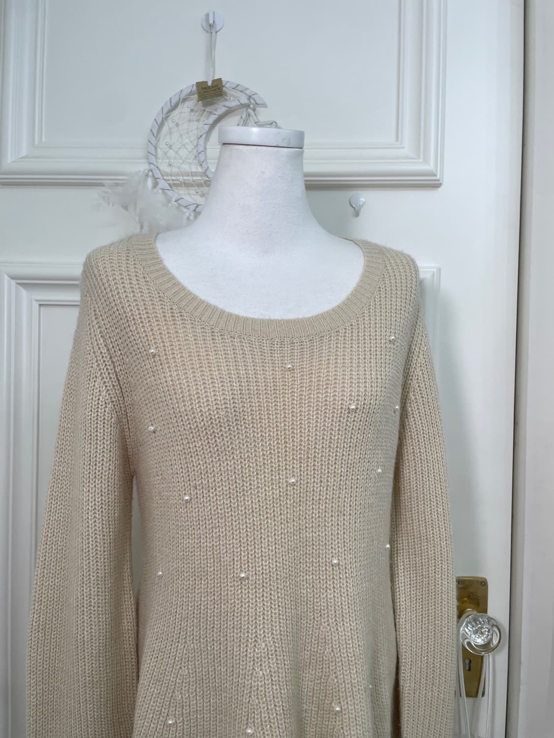 cream pearl point flare loose sweater 상품이미지5