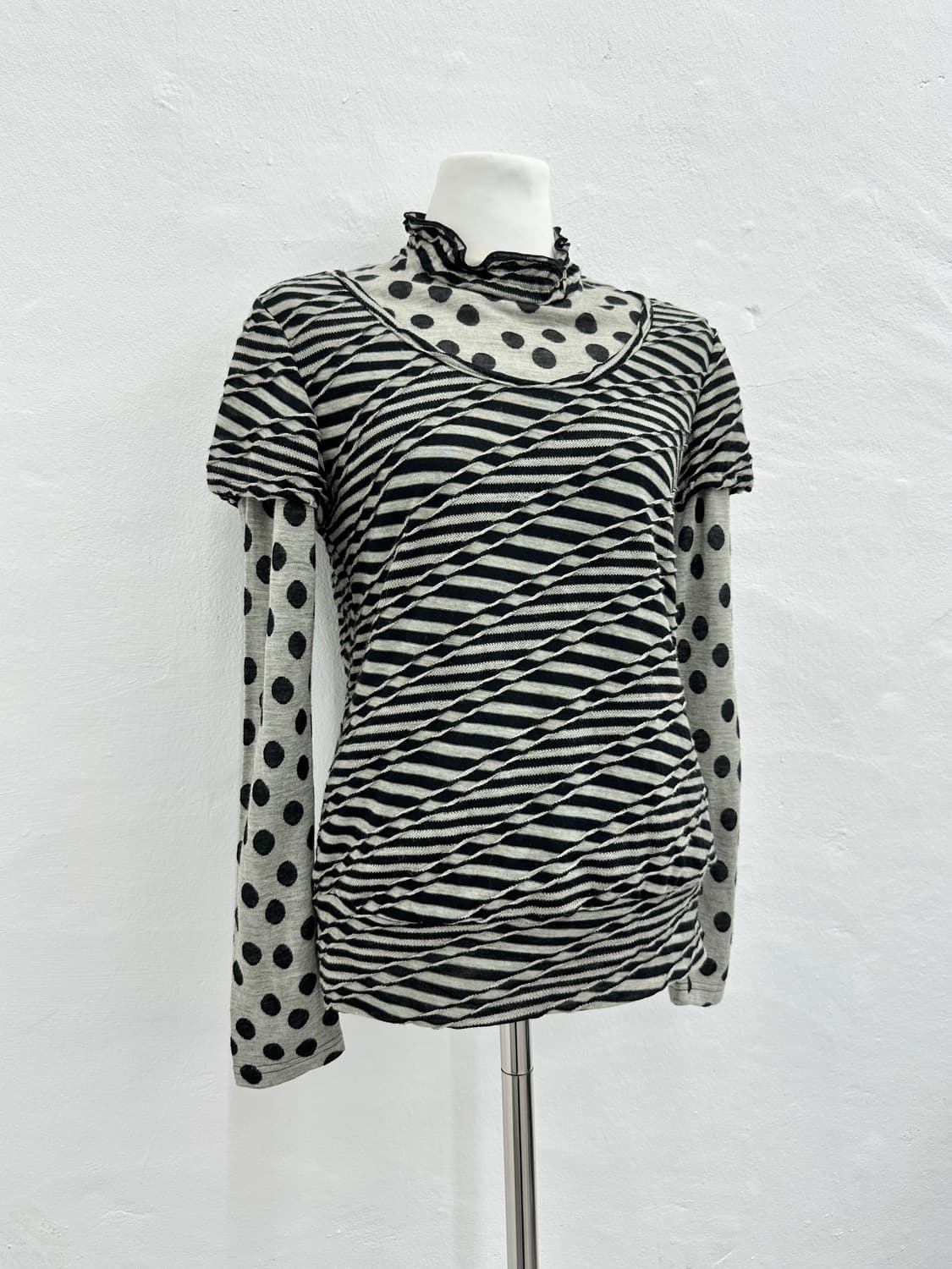 Vintage dot layered sleeve 상품이미지2
