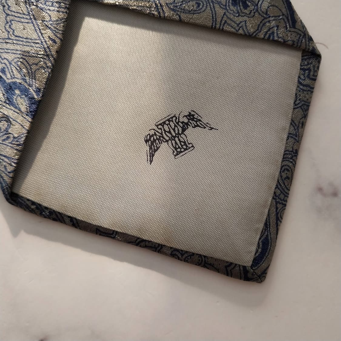 론진 실크 그레이 페이즐리 넥타이 8.6cm A+등급 K1427
 상품이미지7