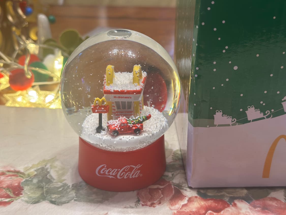 맥도날드 코카콜라 콜라보 크리스마스 스노우볼 상품이미지1