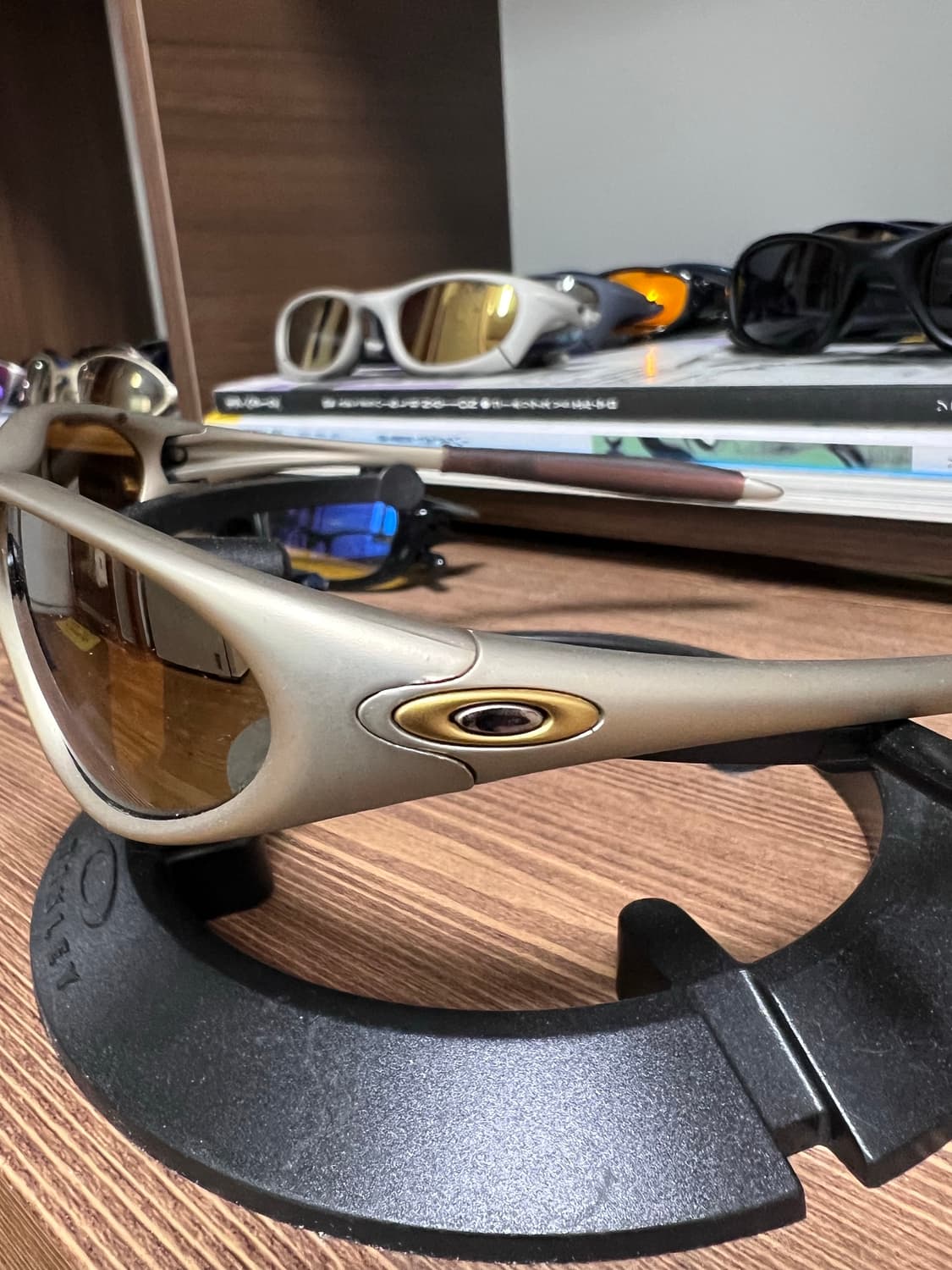 Oakley Minute 1.0 Gold FMJ  상품이미지4