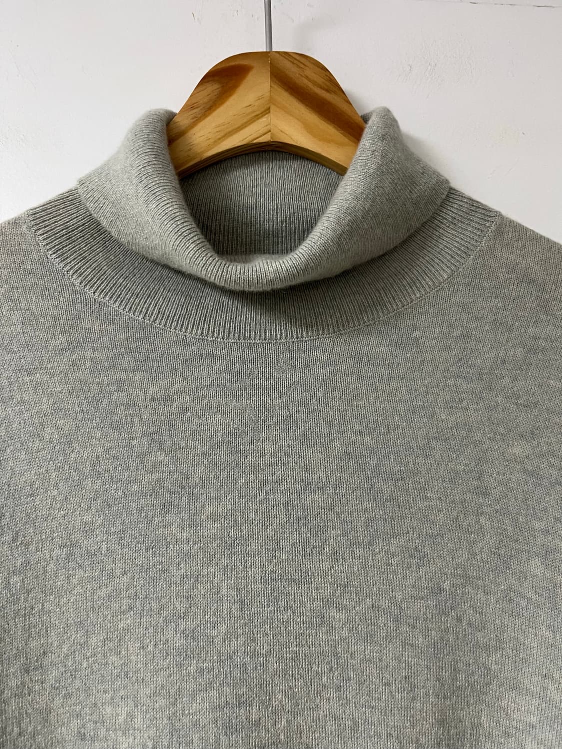 COS 터틀넥 니트 상품이미지3