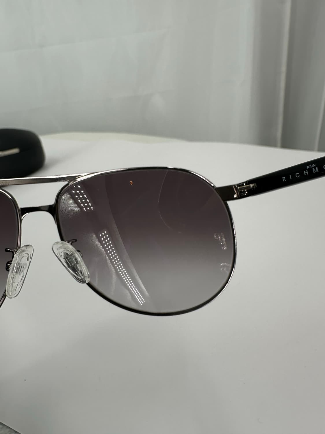 [새상품 무료배송] 정품 Made In Italy 존리치몬드 선글라스 상품이미지5