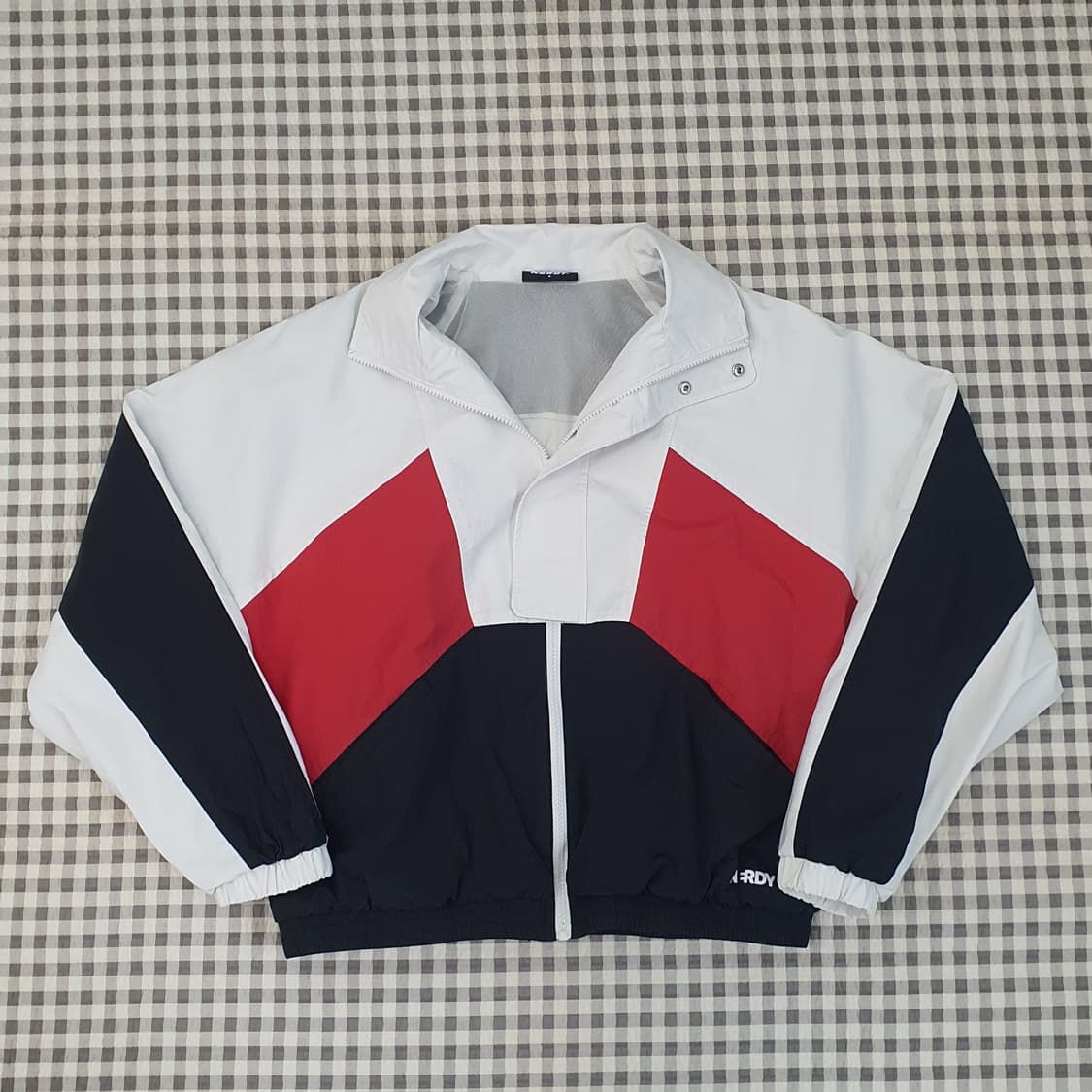 널디 크롭 바람막이 자켓 남자95 상품이미지2