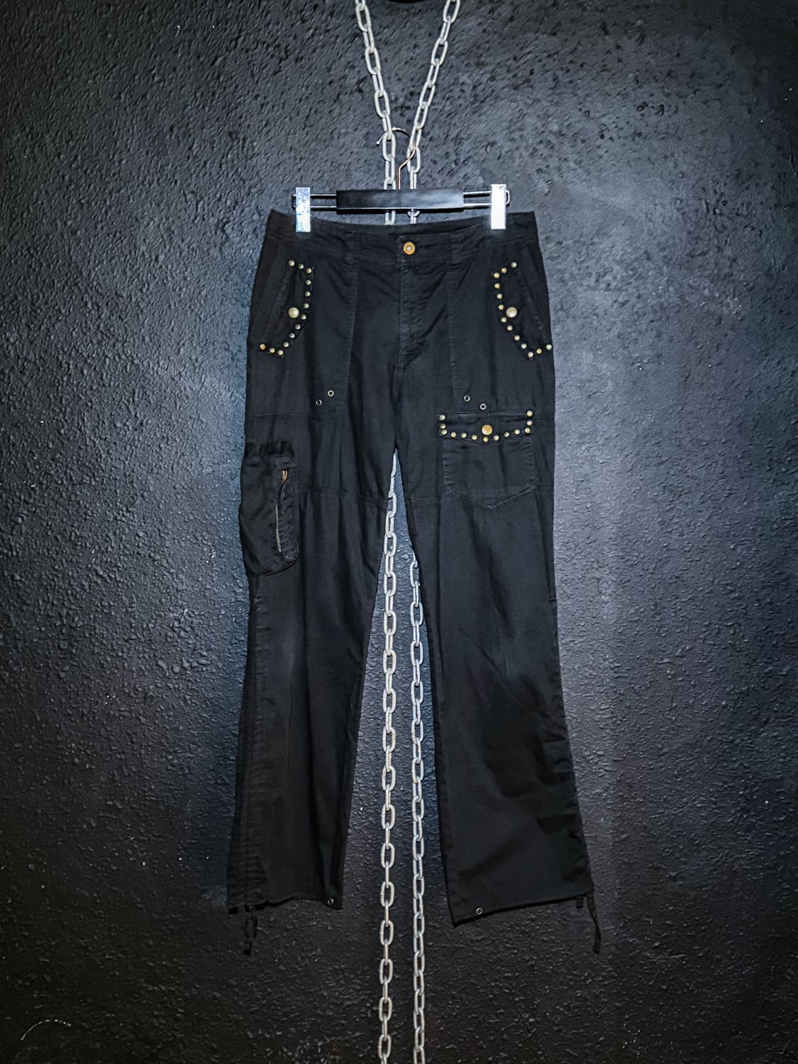 Black Studded Cargo Pants 상품이미지1