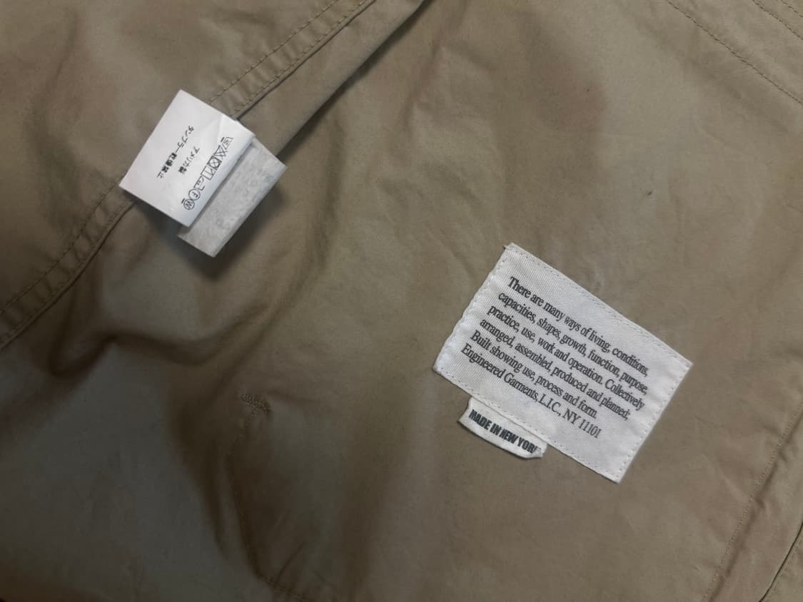 엔지니어드가먼츠  아틀란틱 m 카키 컬러 판매합니다 상품이미지6