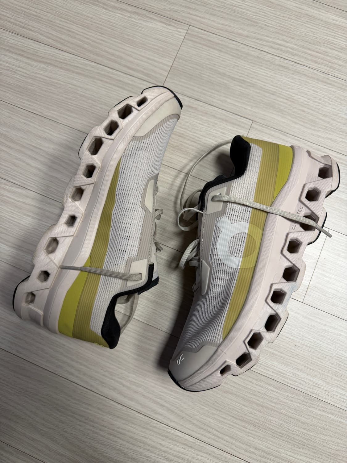 온러닝 보이드270 상품이미지2