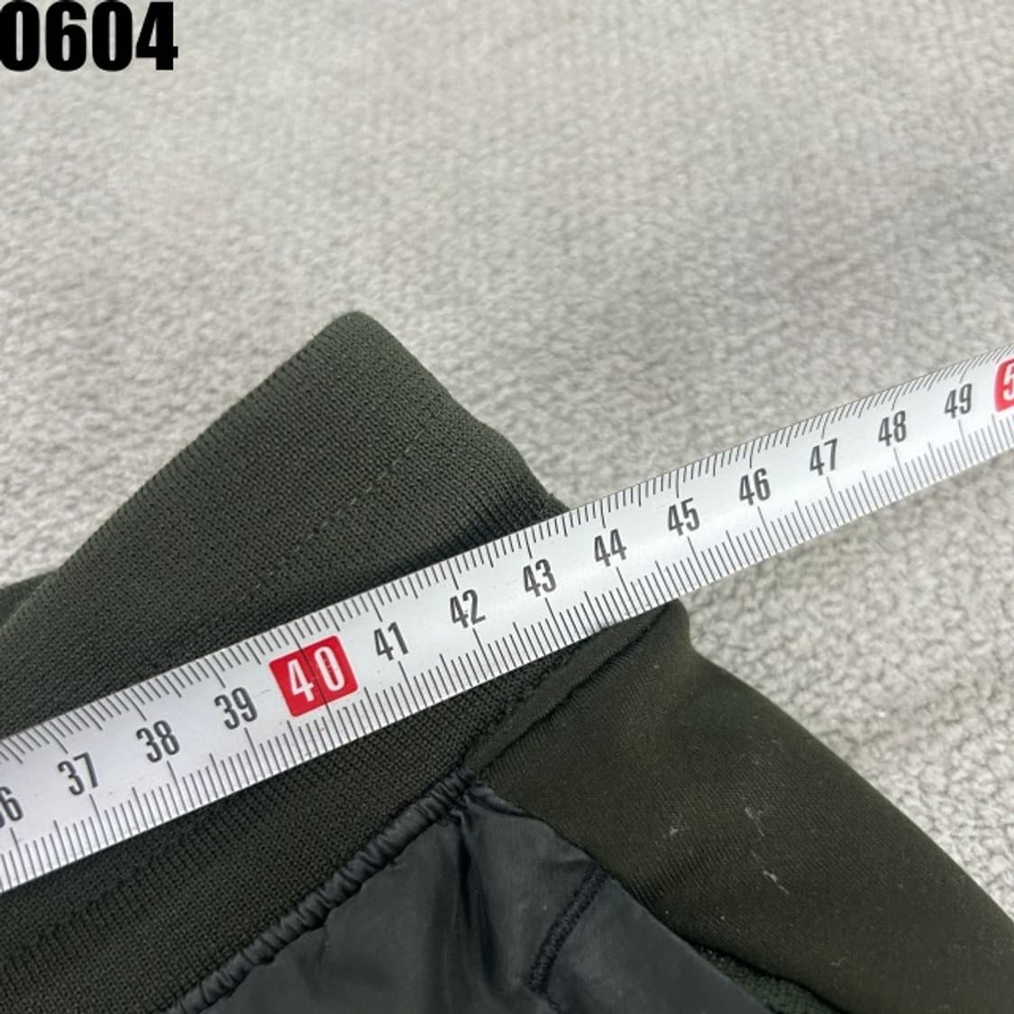 언더아머 카키 트레이닝바지  상품이미지3