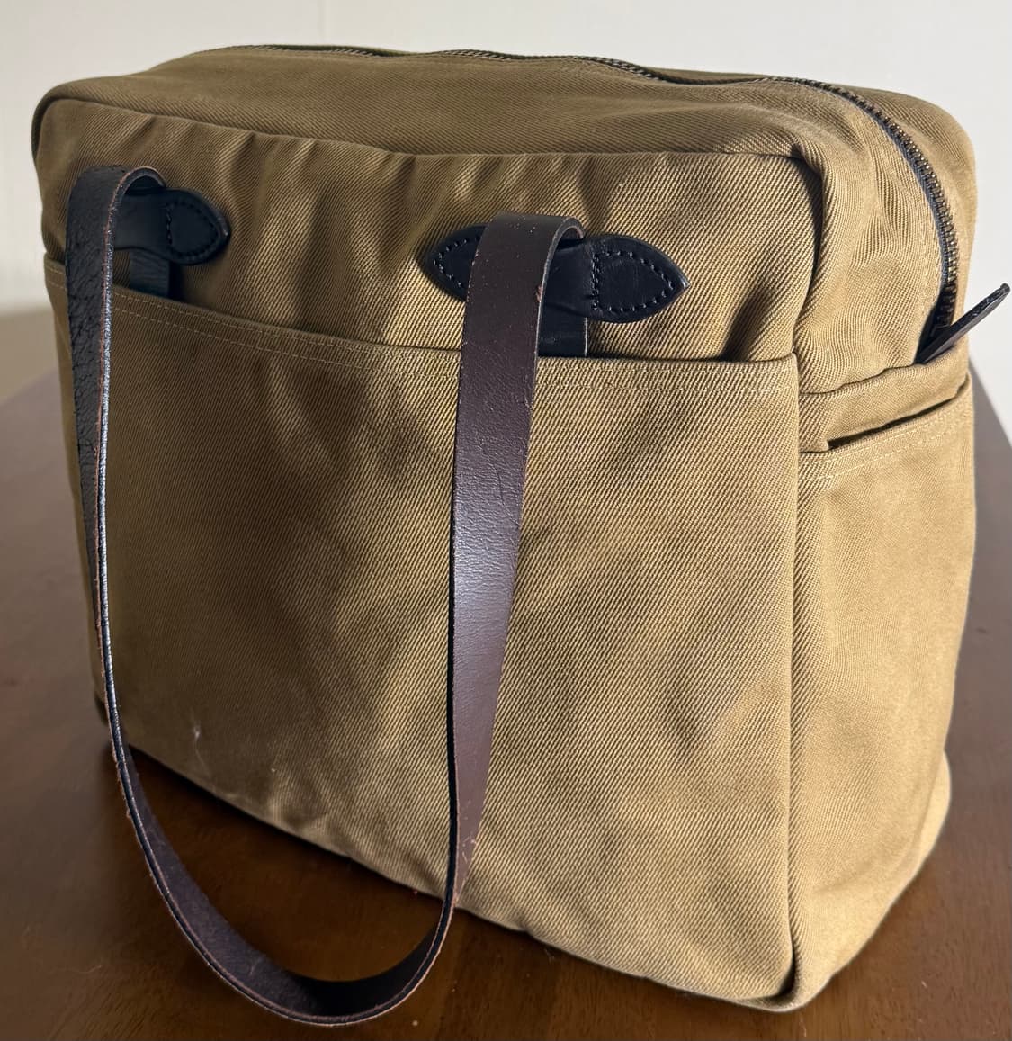 FILSON 필슨 러기드 트윌 지퍼 토트 70261 탄 / USA 상품이미지3