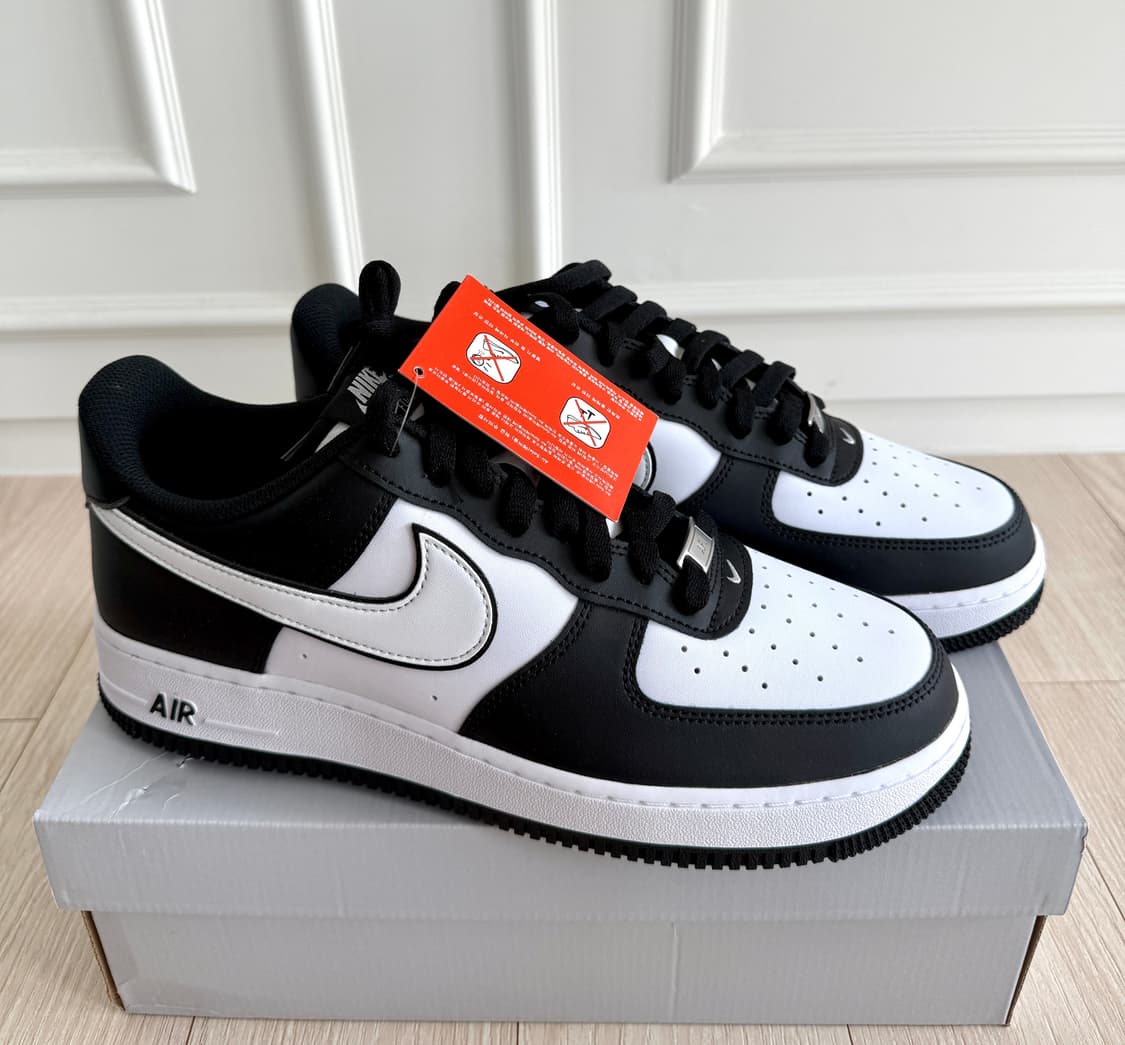 (290/US11)(새상품)나이키 스니커즈 에어 포스 1 블랙 화이트 상품이미지1