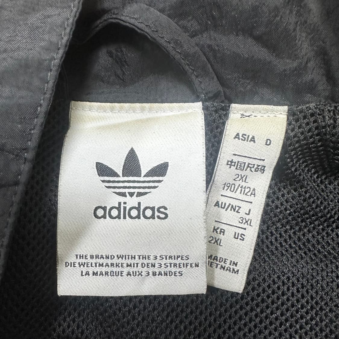 ✨ (바배) 아디다스 리카이브 트랙 블랙 바람막이 자켓  상품이미지3