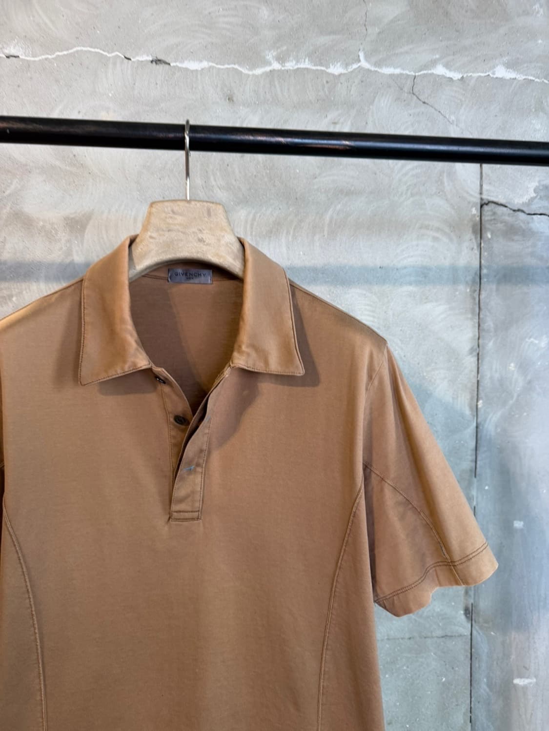 지방시 칼라넥 티셔츠 100 상품이미지4