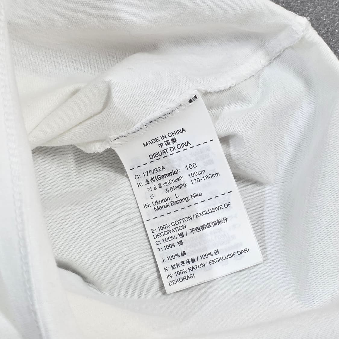 L 95 나이키 빅스우시 스케치 로고 반팔티셔츠 화이트 상품이미지4