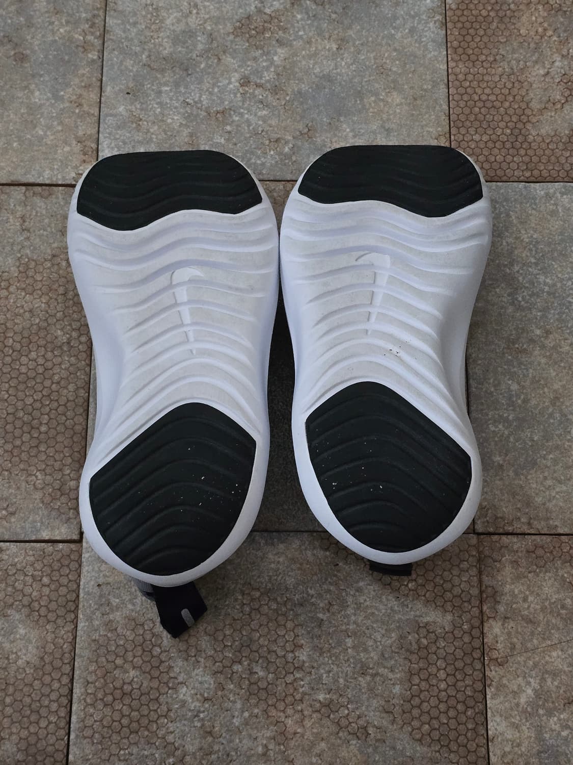 (235)나이키 플렉스 플러스  상품이미지8