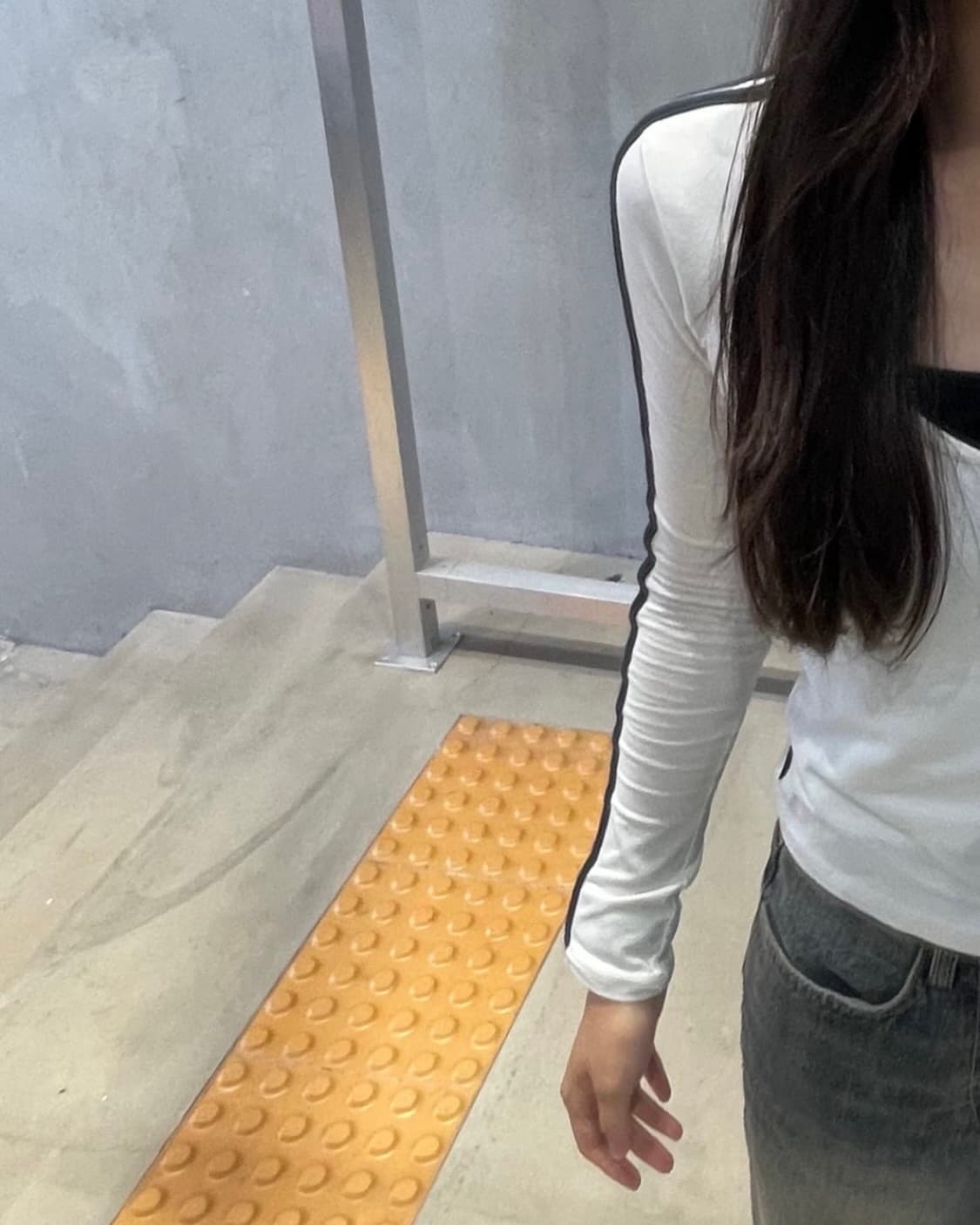 아디다스 빈티지 슬림티 롱슬리브 상품이미지6