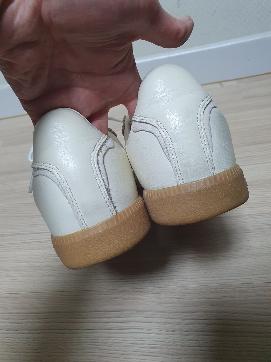 아디다스 BW 아미 스니커즈 270 상품이미지6