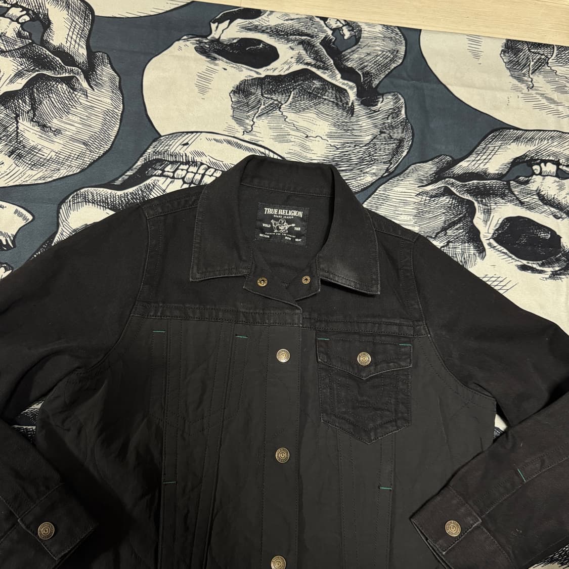 트루릴리전 흑청데님자켓 95M사이즈 상품이미지2