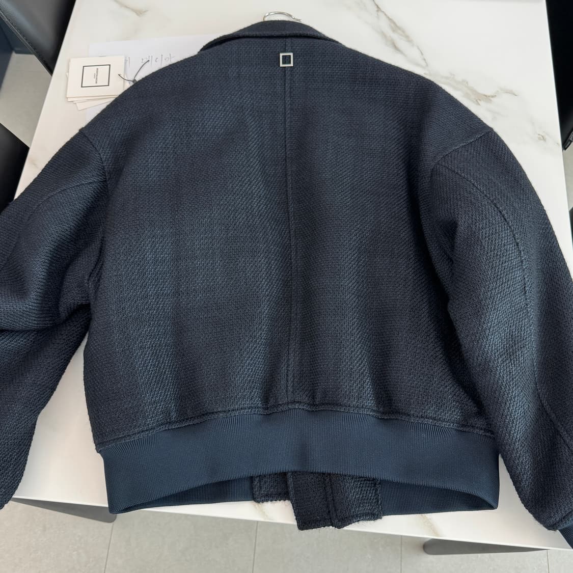 우영미 24fw 네이비 트위드 MA-1 상품이미지5