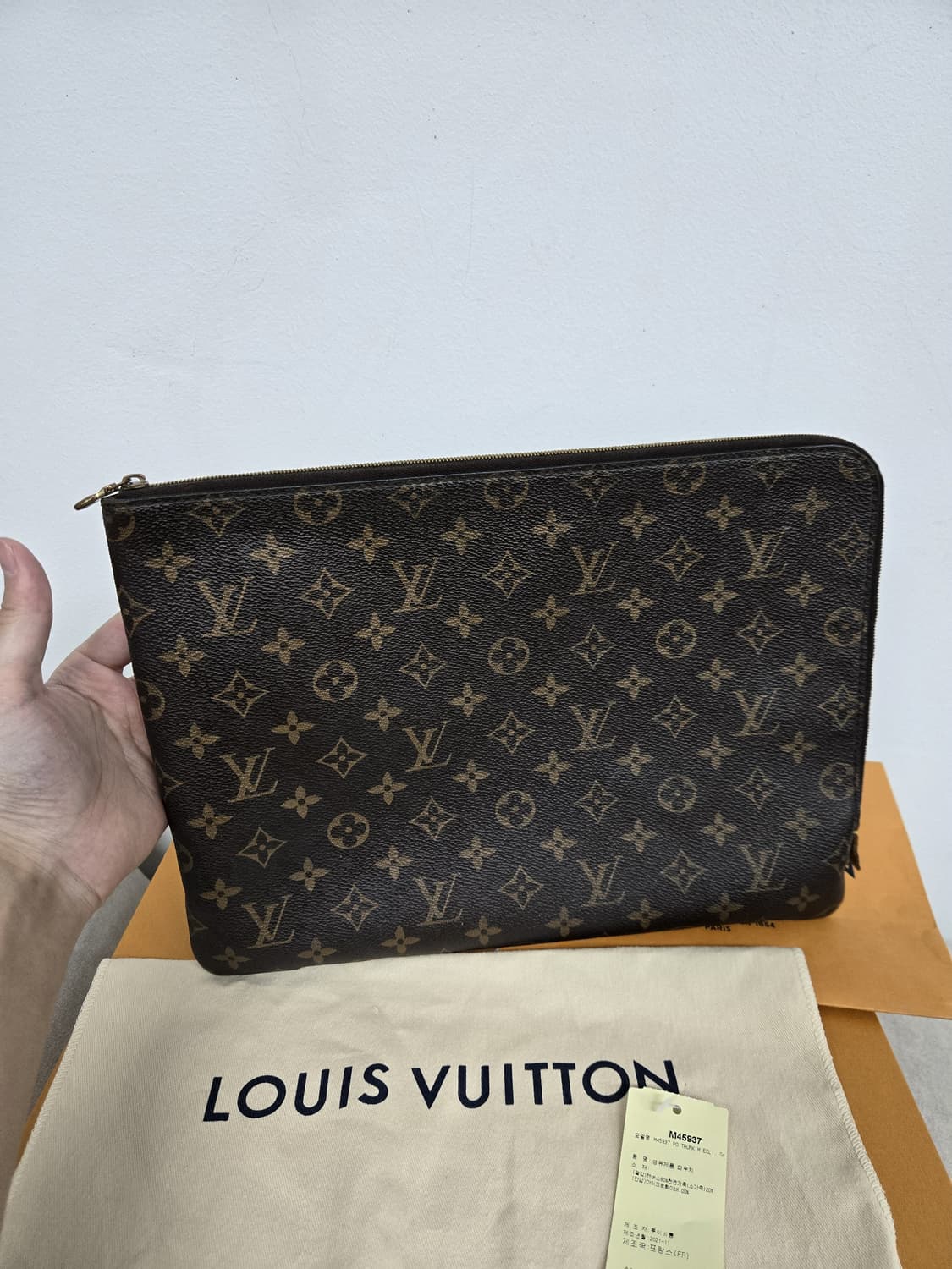 [보증서 정품]루이비통 에튀보야주 클러치백 상품이미지1