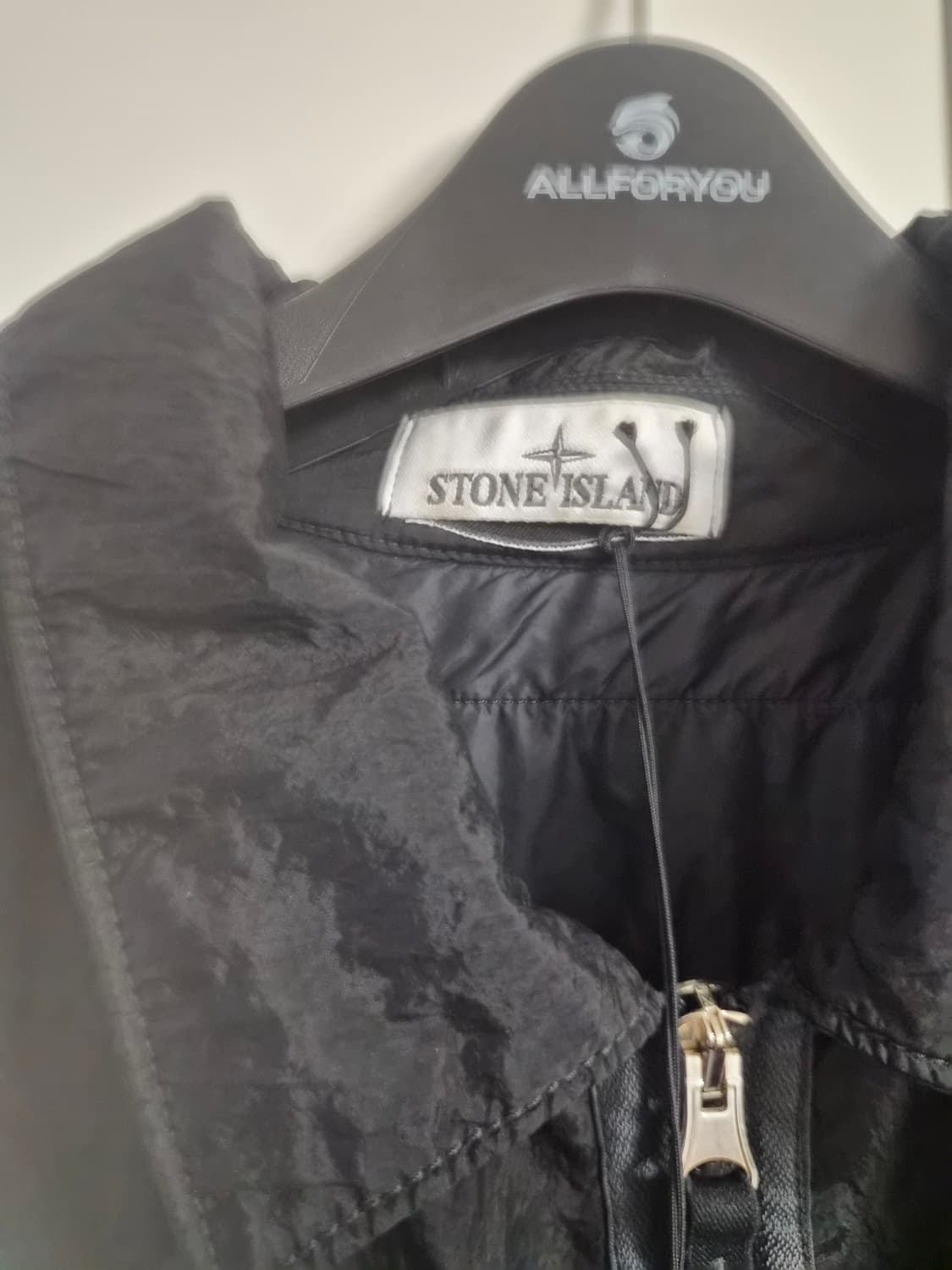 (국내매장판 풀구성) 스톤아일랜드 22fw 나일론메탈 패딩 오버셔츠 xl 상품이미지3