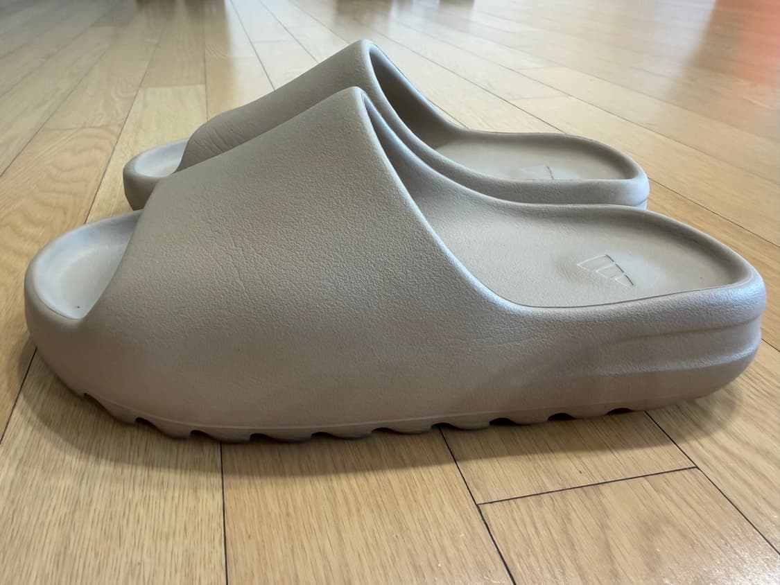 Yeezy 이지 슬라이드 퓨어 상품이미지5