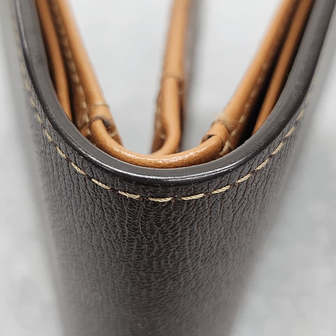 상태좋은 루이까또즈 정품 남성 반지갑 상품이미지9