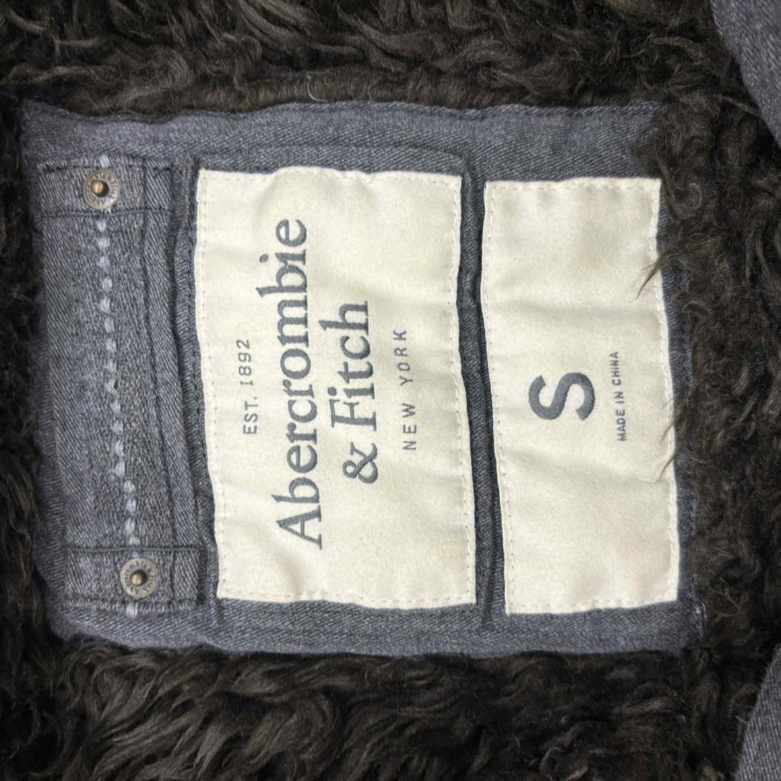 아베크롬비 y2k 울프죠 후드퍼 걸즈 대장급 후드집업 희귀져지(S) 상품이미지4