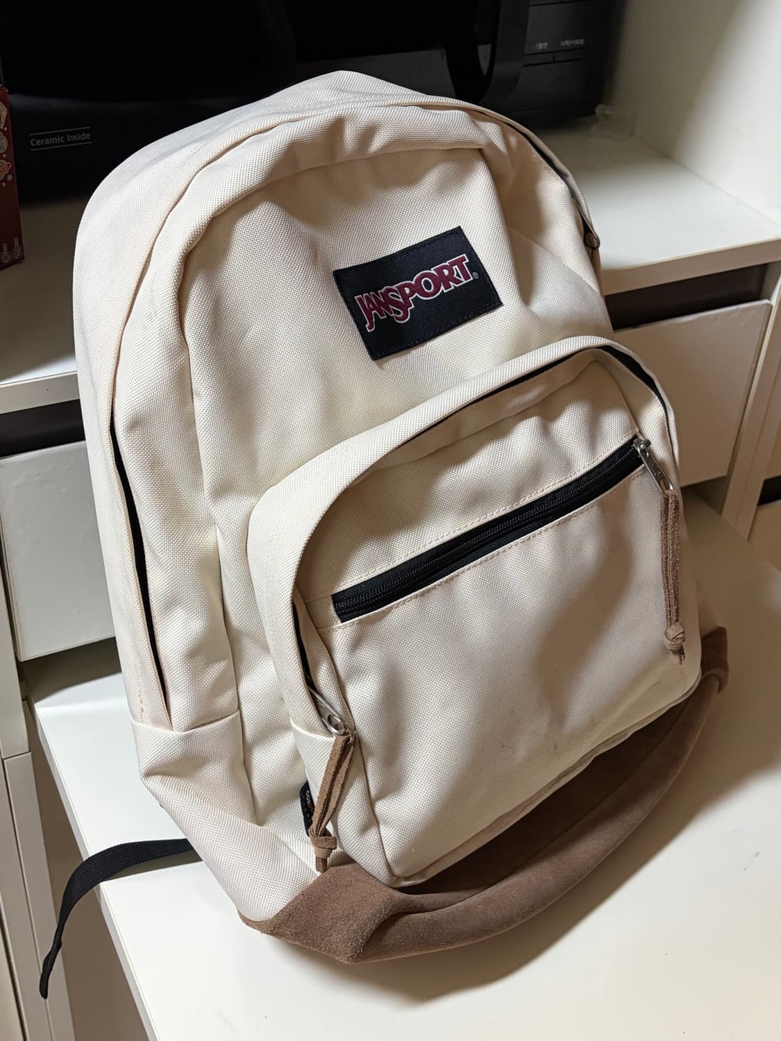 잔스포츠 베이지 백팩 상품이미지1