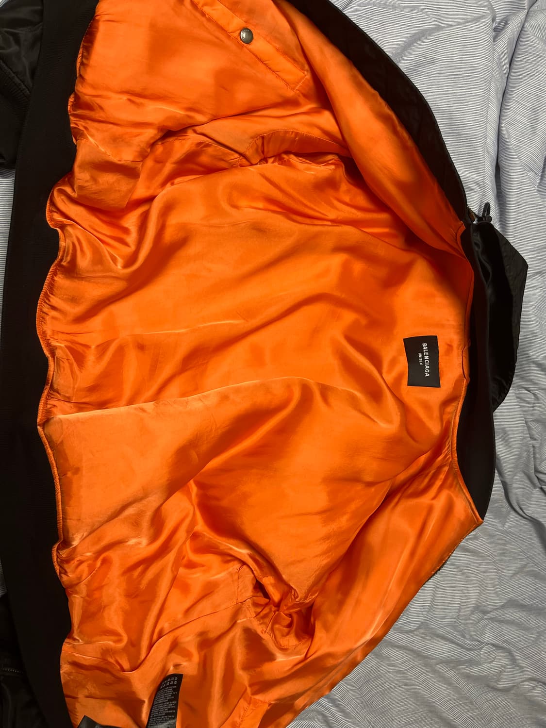 발렌시아가 3b 봄버 [1사이즈] 상품이미지10