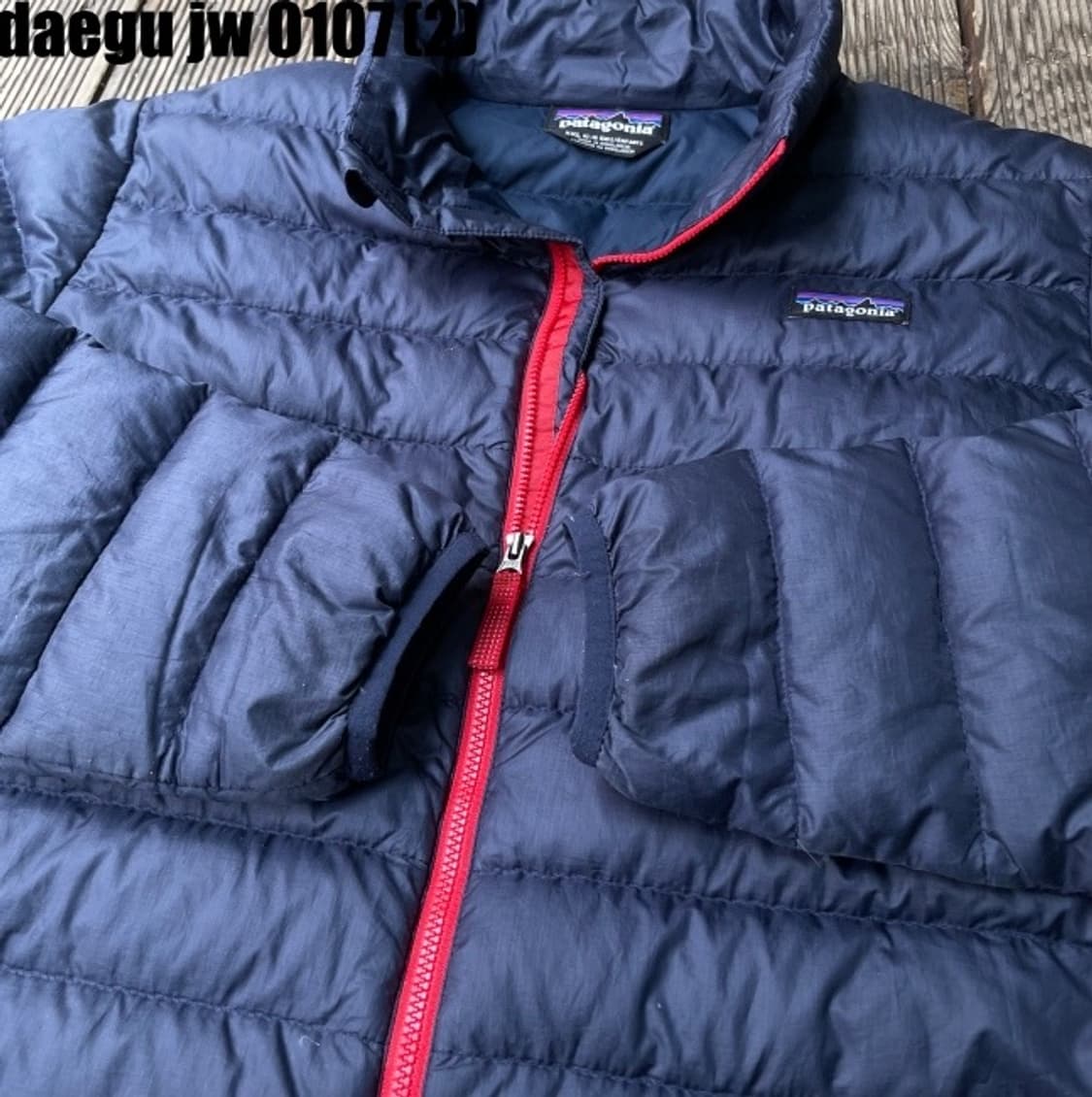 파타고니아 경량패딩  상품이미지4