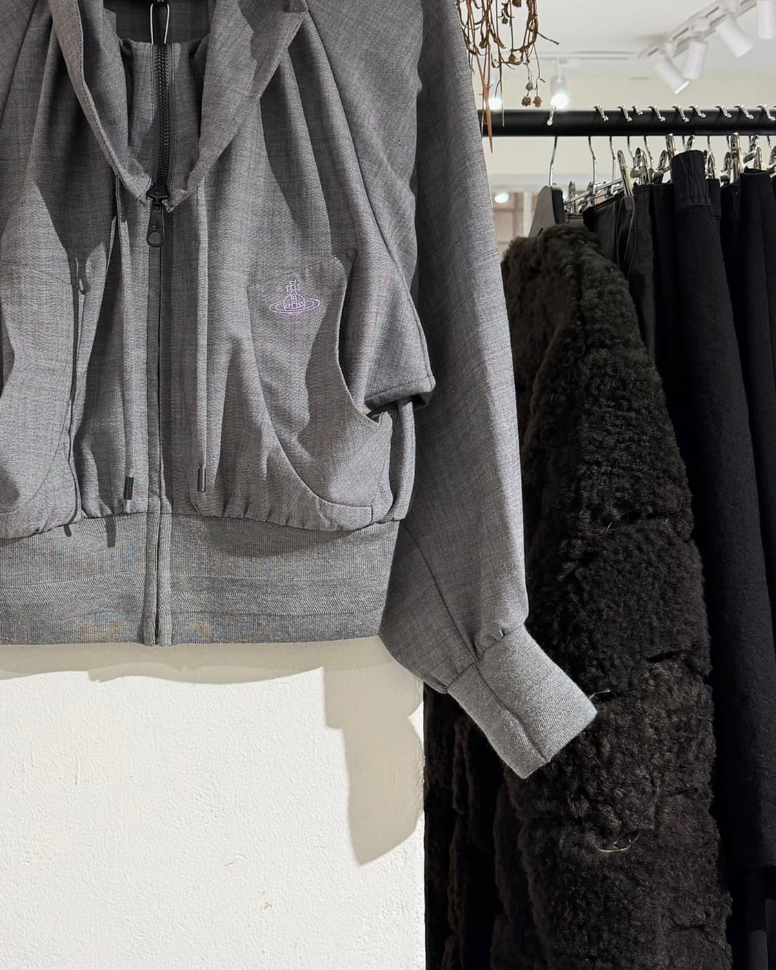 비비안웨스트우드 그레이 드레이프 집업 자켓 상품이미지6