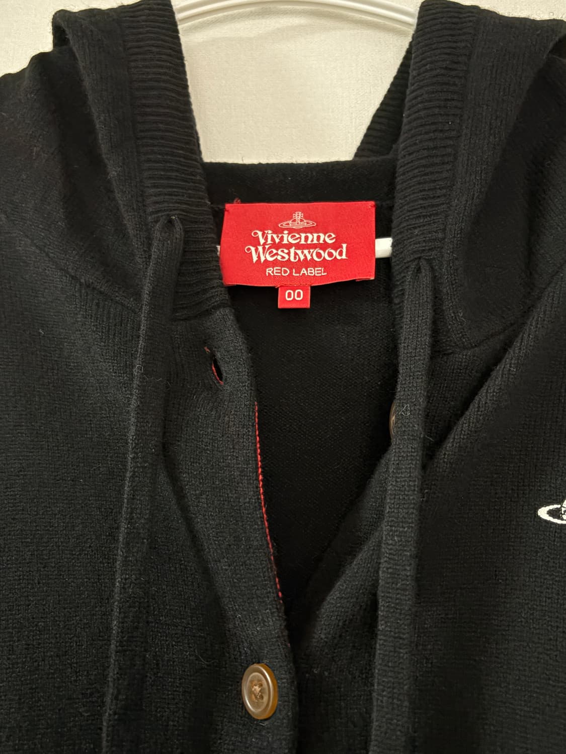 비비안웨스트우드 레드라벨 화이트 orb 로고 블랙 롱 니트 후디 상품이미지3