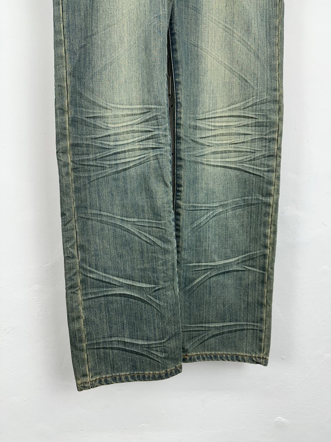 Vintage Faded lines Washing Jeans 상품이미지7