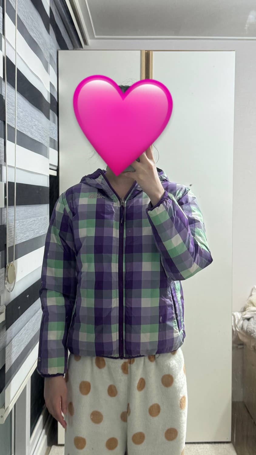 노스페이스 550 보라 체크 패딩 상품이미지3