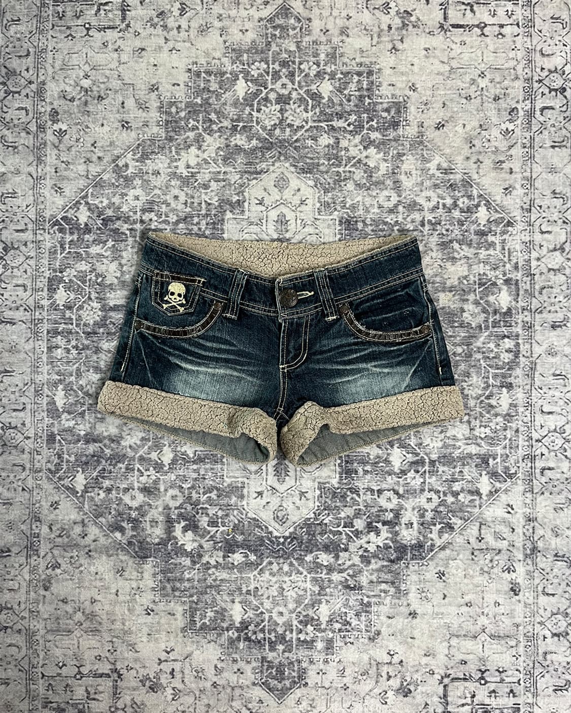 Skybomber Skull Sherpa Trim Denim Shorts 상품이미지1