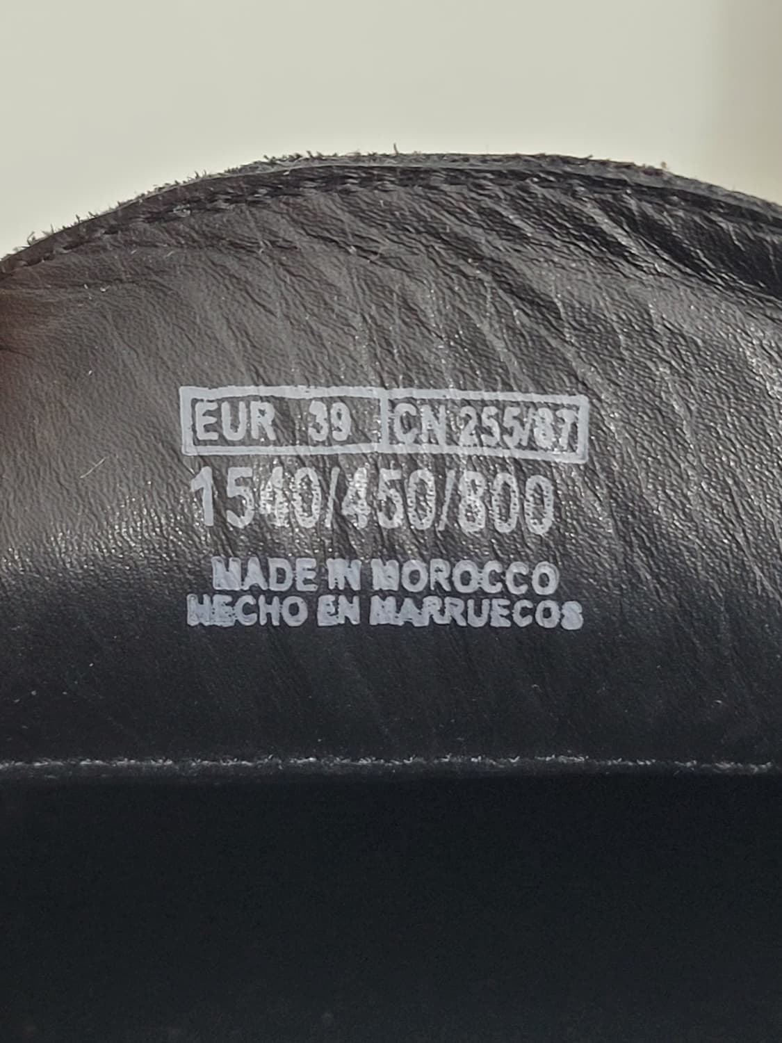 마시모두띠 레드 로퍼 / 사이즈 39 (255/87) 블랙
 상품이미지9