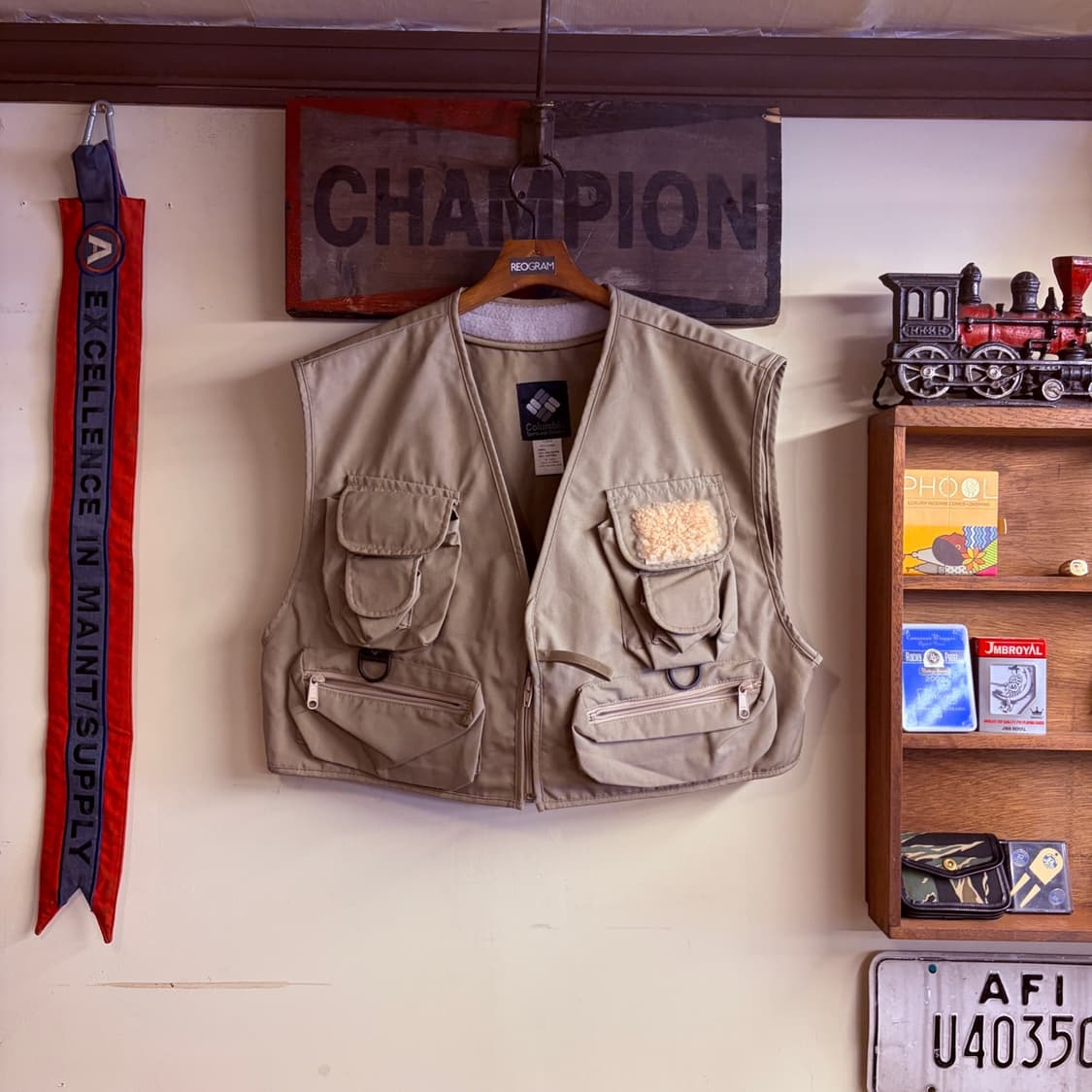 Columbia Utility Fishing Vest 상품이미지1