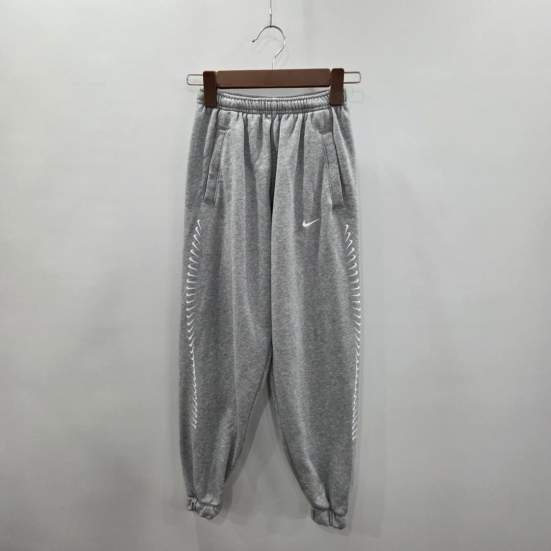 나이키 키즈 스웨트 조거팬츠 S/8/10 상품이미지1