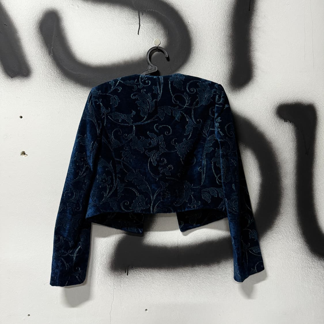 백화점판 랑방 16fw 벨벳 메탈릭 오리엔탈 크롭 자켓 상품이미지2