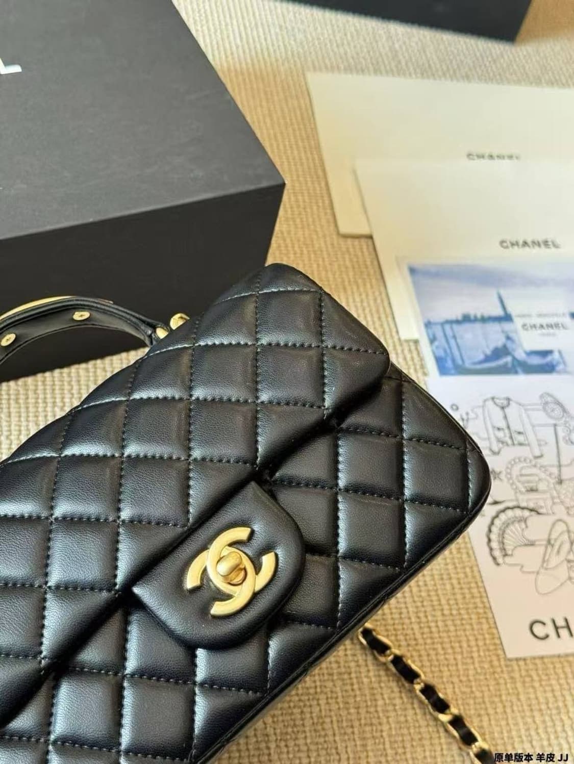 샤넬 핸들 미니 플랩 백 상품이미지5