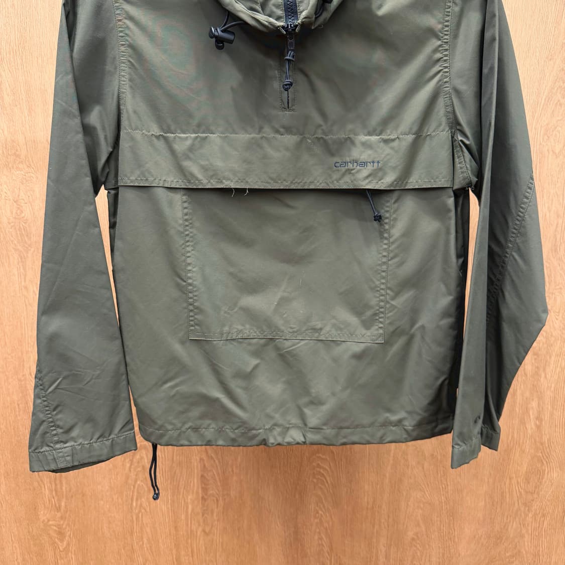 칼하트 아노락 후드 윈드 브레이커 지퍼 포켓 밑단 드로우 스트링 카키 상품이미지5
