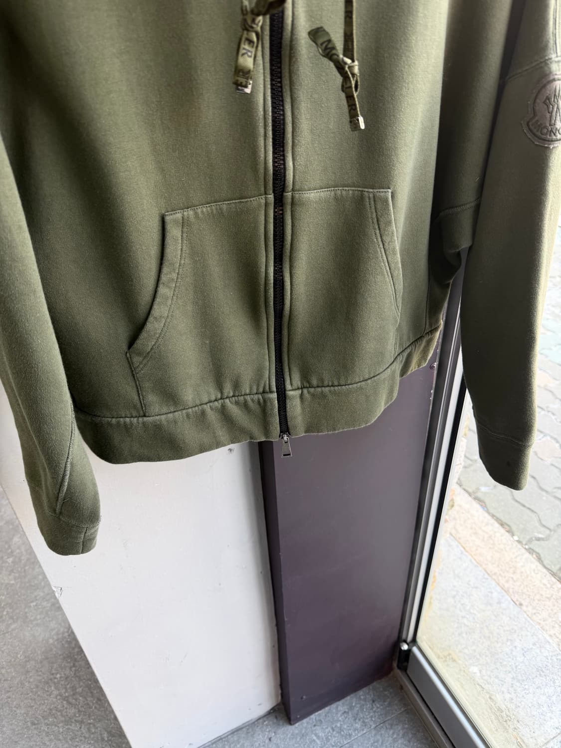 L/ 몽클레어 히든와펜 후디 집업 자켓 상품이미지5