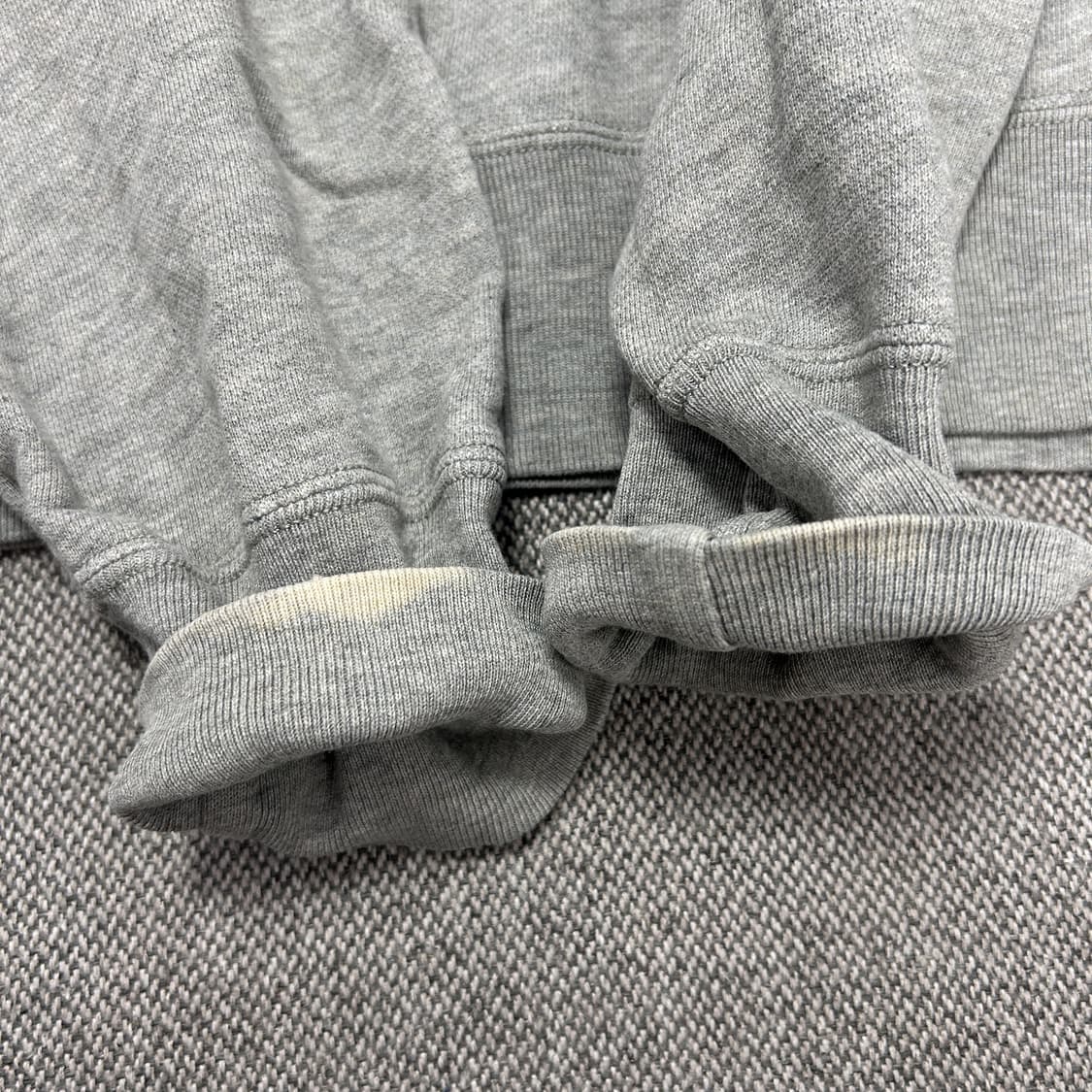 폴로 와이드넥 스펠아웃 맨투맨(M) 상품이미지5