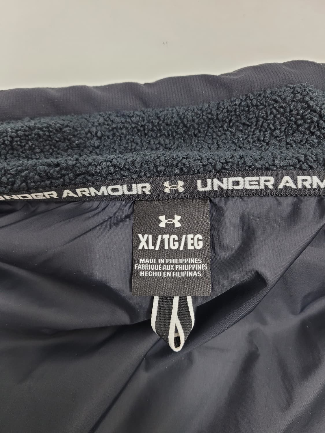 언더아머 UA 미션 인슐레이티드 자켓 / 남 XL 블랙
 상품이미지8