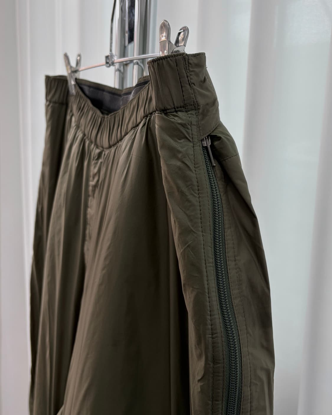 [XL]파타고니아 MARS LV7 micro puff 팬츠 알파 그린 상품이미지6