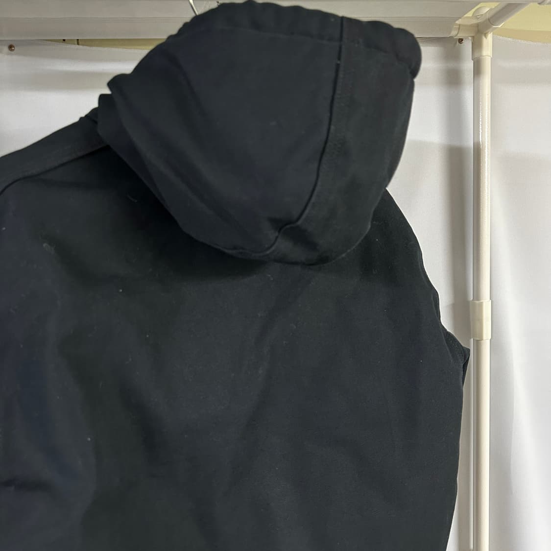 칼하트 J140 덕 액티브 자켓 블랙 상품이미지2